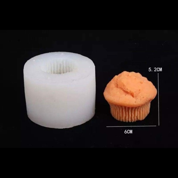 Cupcake Candle Mold - Picture 1 of 1